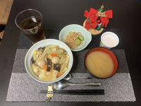 クリスマスの季節の夕ご飯と、ちょっと調子が悪いなあという時のおかゆ🍚